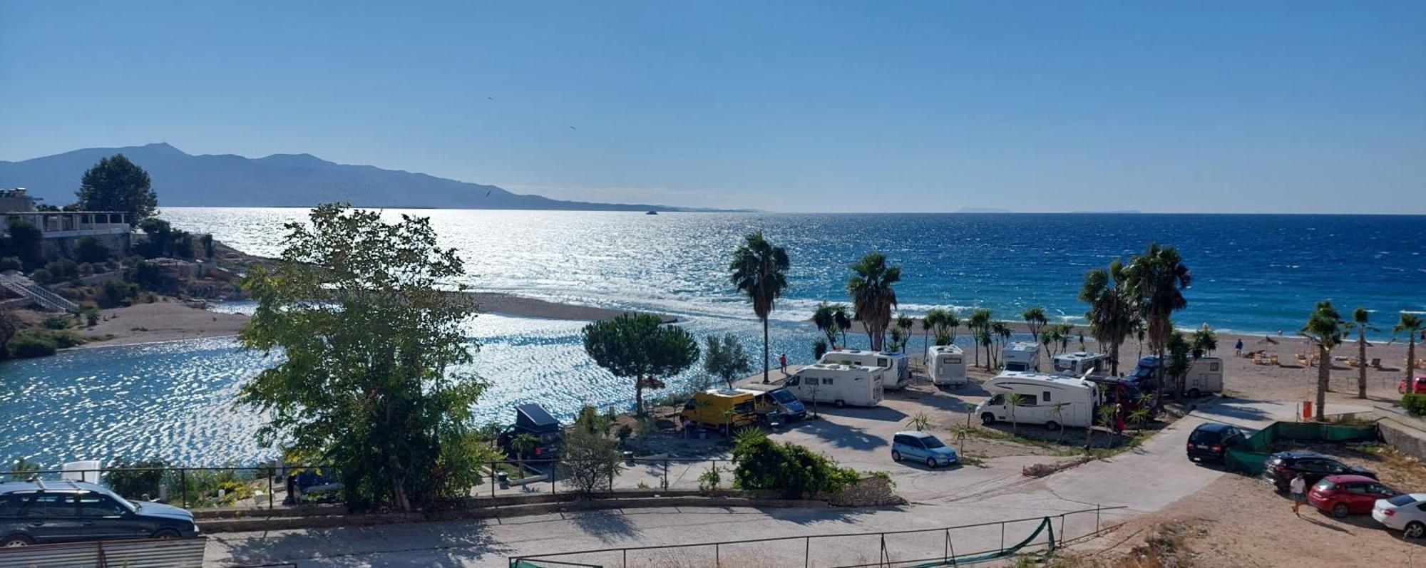 Apartment Tinka In Saranda Экстерьер фото